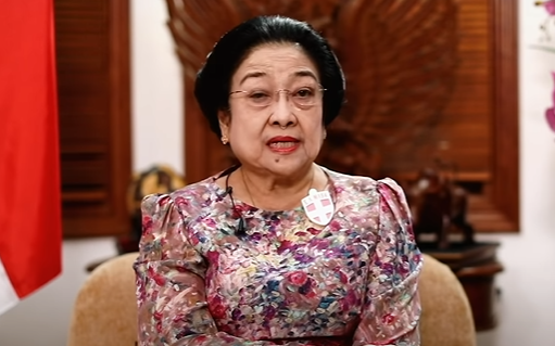 Heran Ibu-Ibu Antre Minyak Goreng, Megawati: Apa Tidak Bisa Meresbus dan Kukus?