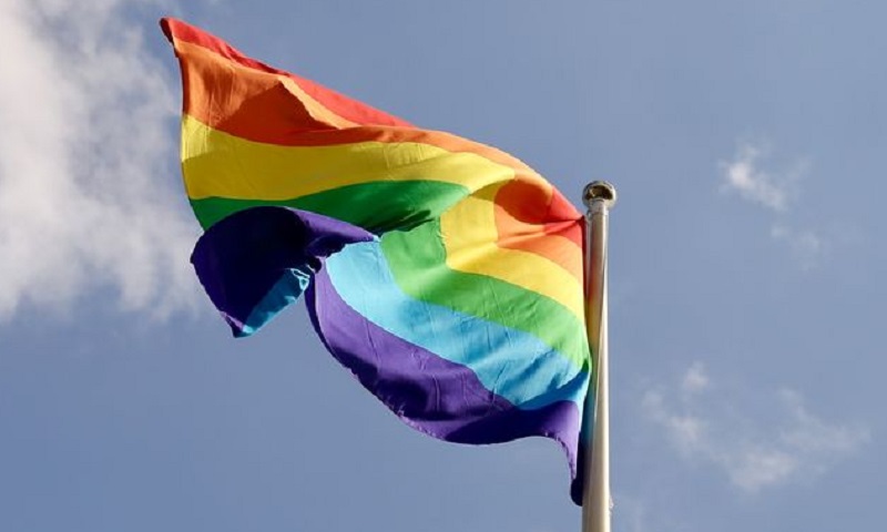 Kader Muhammadiyah Beri Sindiran: Bendera LGBT Bukan Urusan Kita, Giliran Bendera Tauhid Diurus!