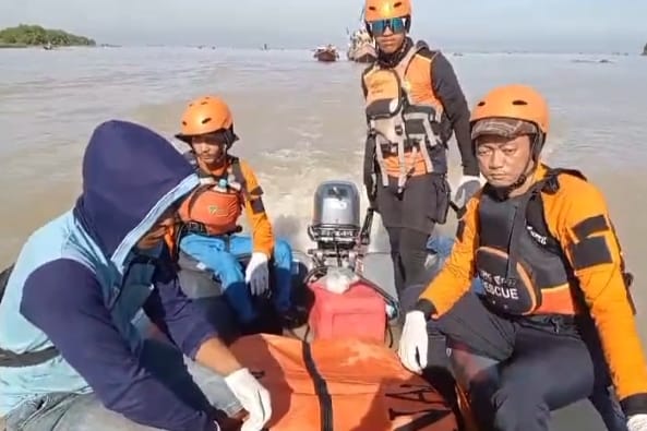 Jasad Nelayan Muara Gembong Bekasi Ditemukan Mengambang di Perairan Pulau Seribu Jakarta
