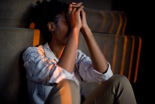 5 Efek Buruk Notifikasi HP bagi Kesehatan: Stres Salah Satunya