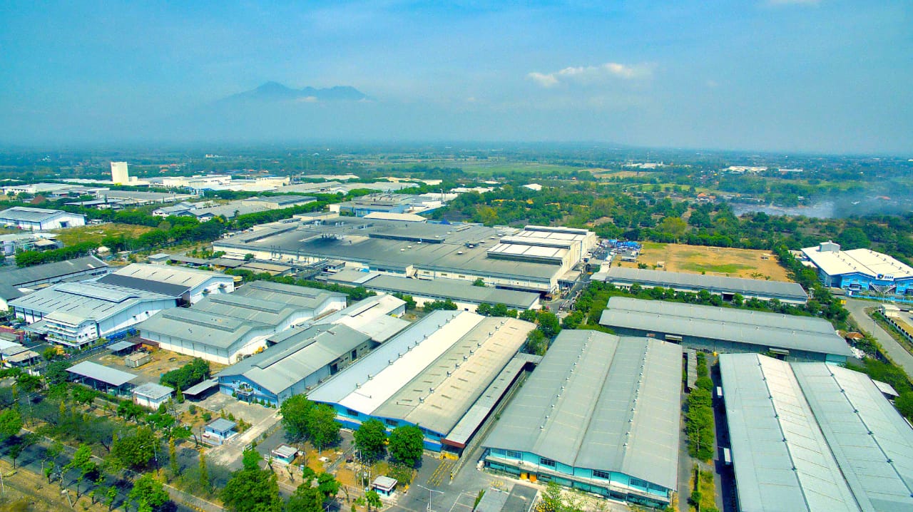 Integrasikan Logistik di Kawasan Industri Jawa Timur, Subholding Pelindo Gandeng PT SIER