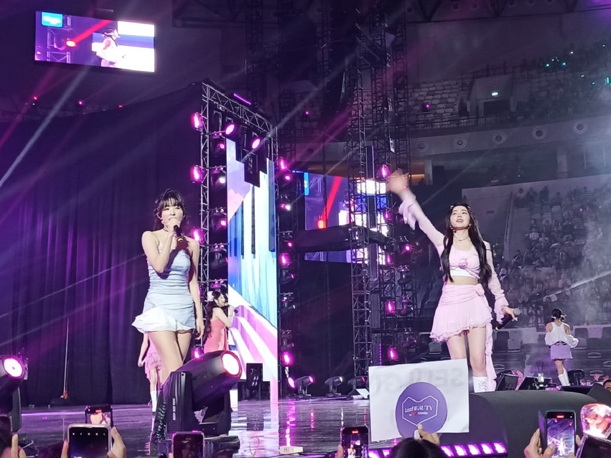 Red Velvet dan KEY SHINee Gemparkan Panggung Lazada Fest 12.12 Jakarta