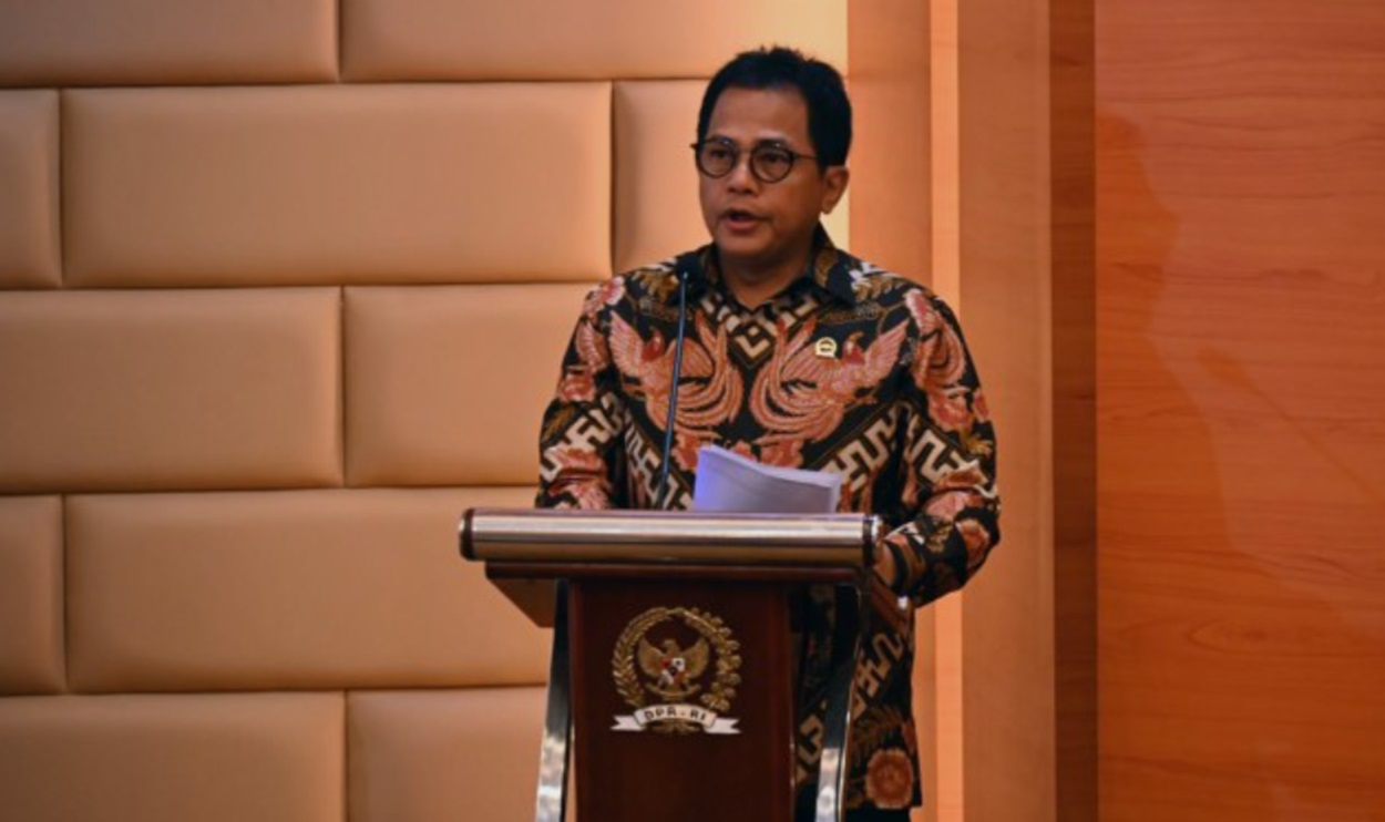 Sekjen DPR Indra Iskandar Jadi Tersangka Dugaan Korupsi Pengadaan Kelengkapan Rumah Jabatan DPR RI?