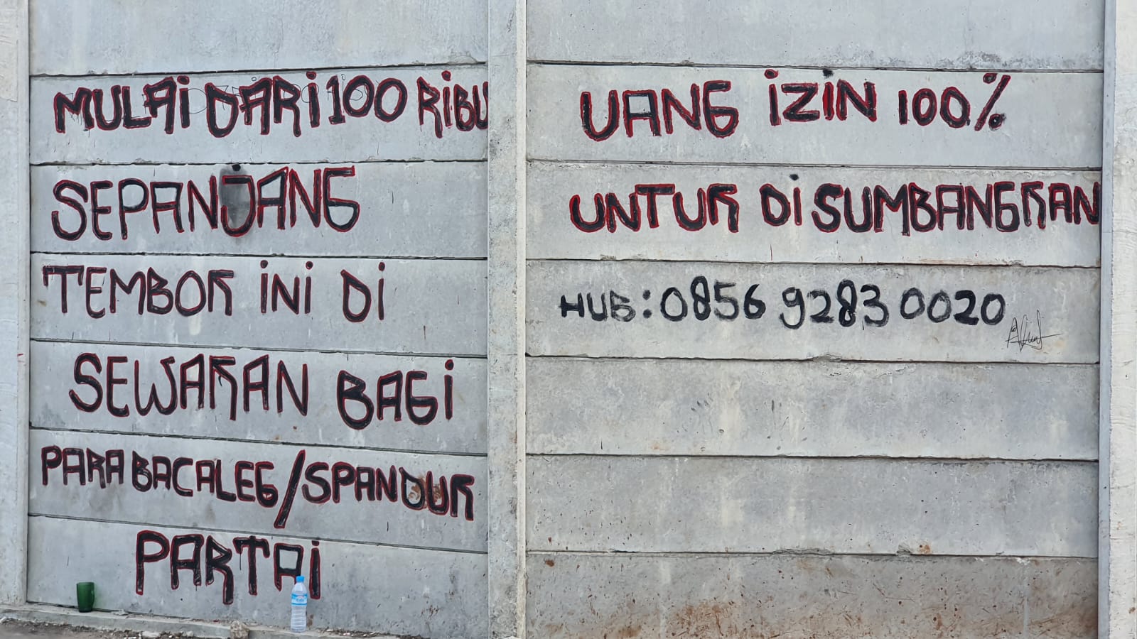 Tembok di Bekasi Dipasang Tarif Rp 100 Ribu Untuk Pasang Spanduk Caleg dan Partai Politik