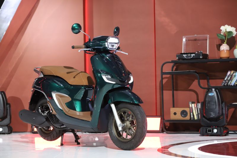 Spesifikasi Honda Stylo, Skuter Matik Premium Mesin 160cc Dilengkapi dengan Fitur Unggulan