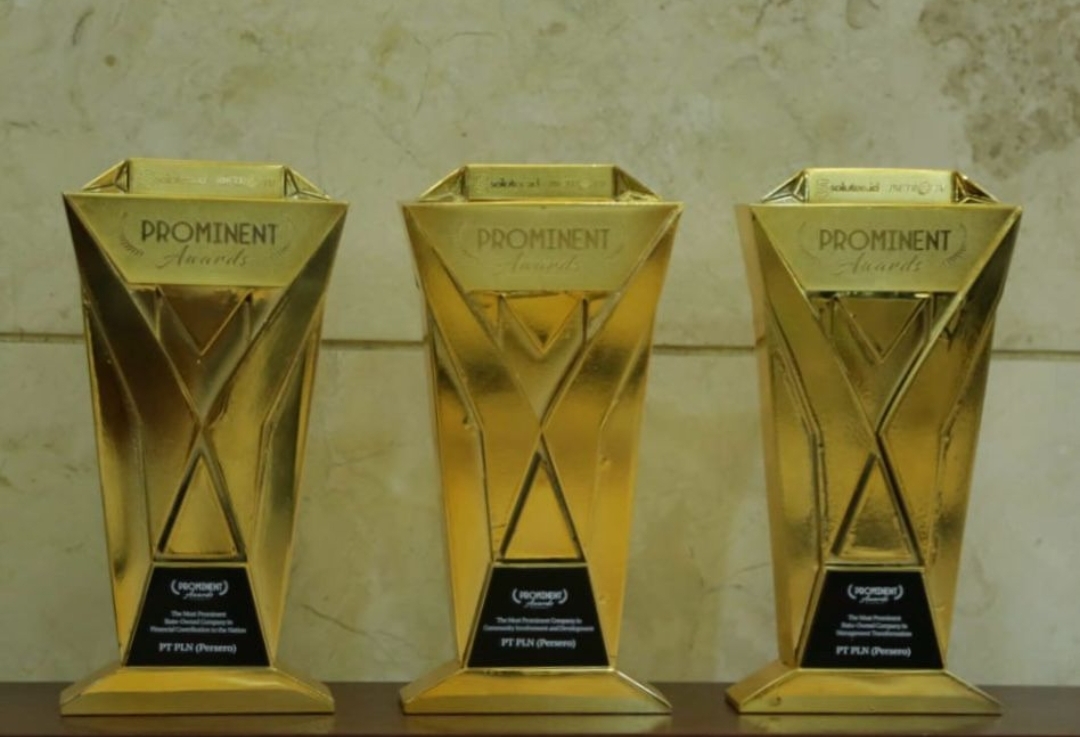 Dorong Pertumbuhan Ekonomi, PLN Borong Piala dalam Ajang Prominent Award 2023