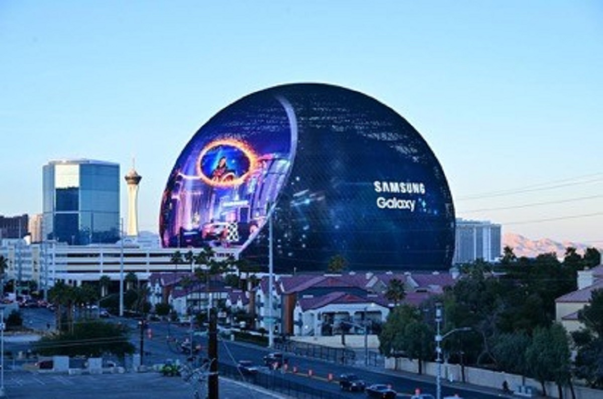 Samsung Hadirkan Galaxy AI dari Portal Sphere Las Vegas