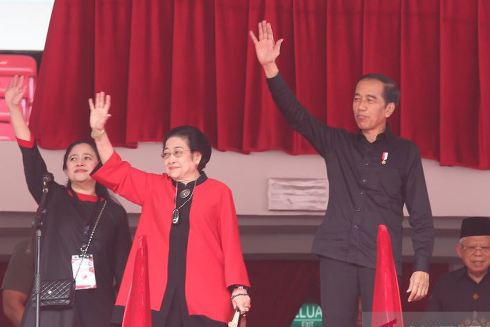 Jokowi Diusulkan Gantikan Megawati Jadi Ketua Umum PDIP, Hasto: Kami Menerima Sebagai Masukan