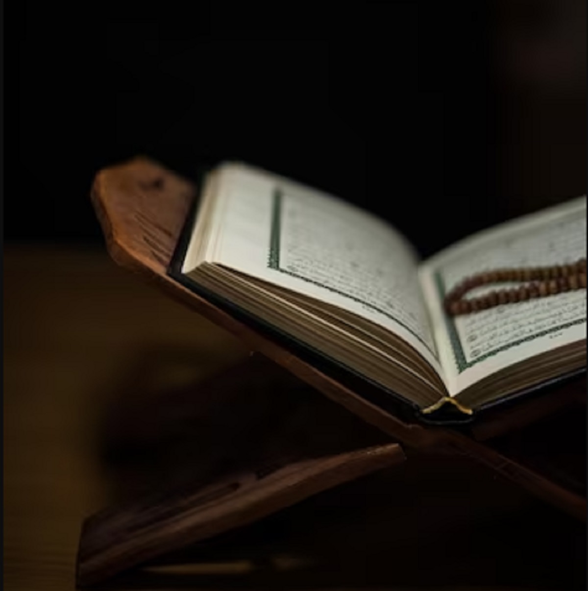 Malam Nuzulul Quran 2024 Kapan? Baca 5 Doa Ini Agar Mendapat Berkah dan Ampunan Allah SWT 