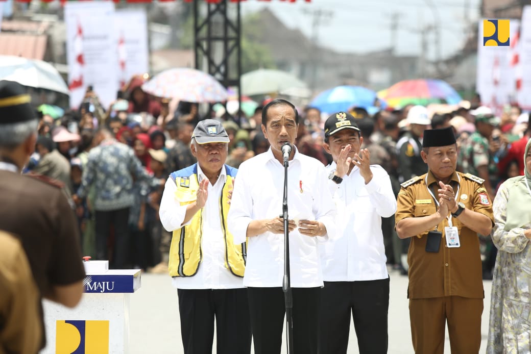 Tingkatkan Konektivitas di Sumut, Menteri Basuki Dampingi Presiden Jokowi Resmikan Pelaksanaan 30 Ruas IJD Sepanjang 209 Km