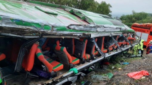 Polisi Temukan Bukti-Bukti Kecelakaan Bus Pariwisata yang Tewaskan 13 Orang di Bantul