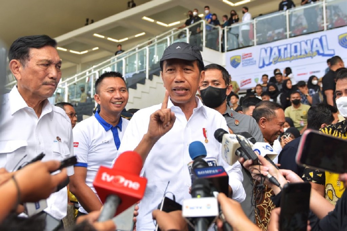 Jokowi Tegaskan Pemerintah Tak Akan Intervensi Apapun Pada PSSI, Ini Alasannya
