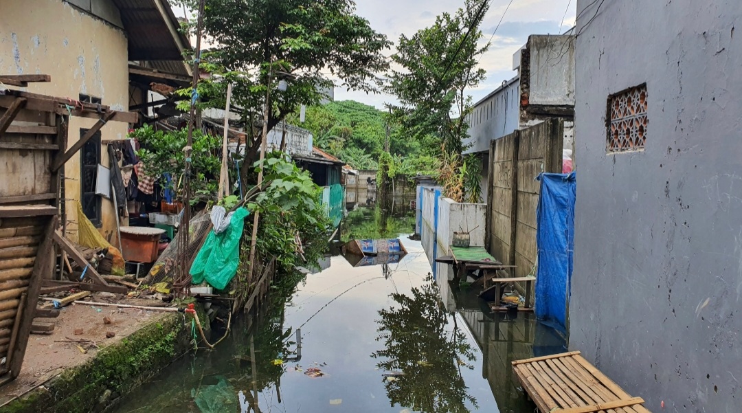 Punya Saluran Pembuangan Air Baru, Banjir di Kampung Bekasi Bulak Justru Semakin Sulit Surut