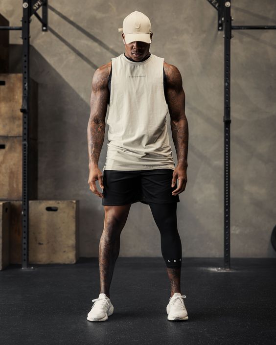 5 Rekomendasi Outfit Gym untuk Pria yang Nyaman dan Stylish