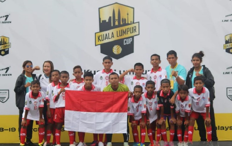 Tim Sepak Bola U-13 Maluku Juara Kuala Lumpur Cup 2023 di Malaysia