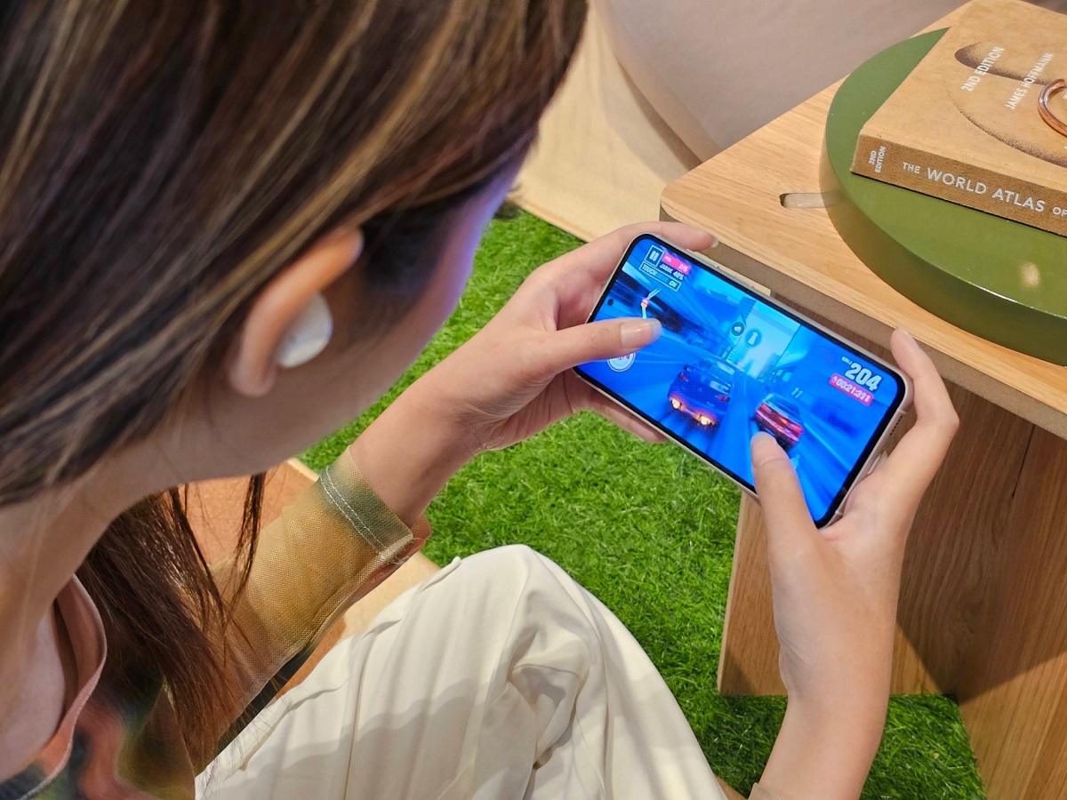 Bermain Game di Samsung Galaxy S23 FE, Performa Lancar dan Anti Lag 