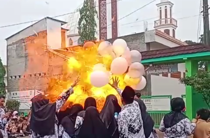 Balon Gas Meledak Keluarkan Api Saat Perayaan Hari Guru, Ini Penjelasan Disdik Kota Bekasi