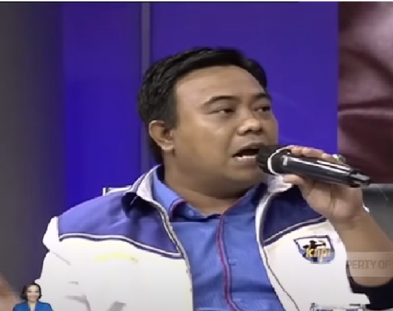 Denny Siregar Kaitkan M Taufik dengan FPI, Haris Pertama Murka: Dia Senior Saya di HMI, Sampah Lo! 