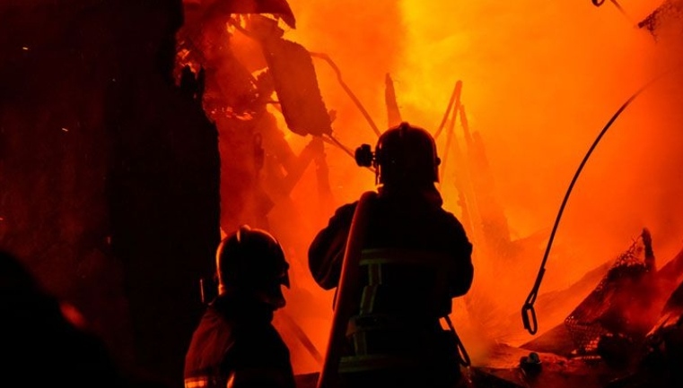Tewaskan 4 Orang, Kebakaran Konveksi di Cakung Alami Kerugian Rp1 Miliar