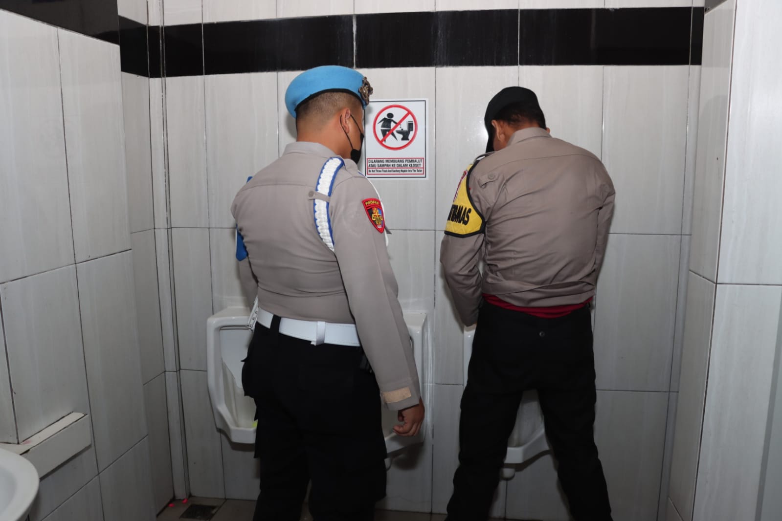 46 Anggota Polresta Tangerang Dicek Urine