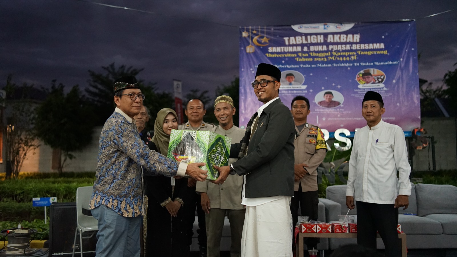 Universitas Esa Unggul Tangerang Gelar Tabligh Akbar Ramadhan