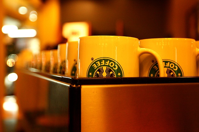 Dua Gerai Starbucks Pakai Bahan Kedaluwarsa Didenda Rp3 Miliar 