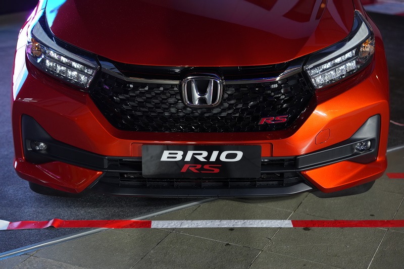 Adu Kuat Honda Brio 2023 vs Toyota Agya, Mana Lebih Ngebut?