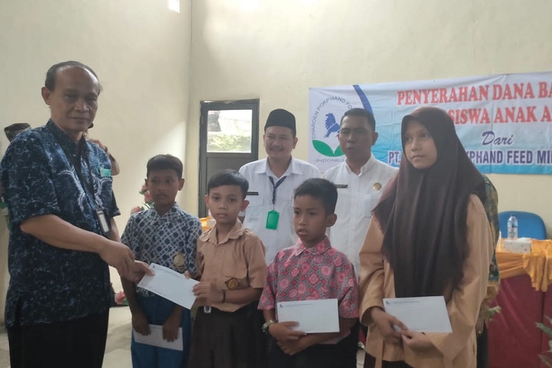 70 Siswa SD di Kabupaten Tangerang Dapat Beasiswa Hingga Sarjana Lewat CSR