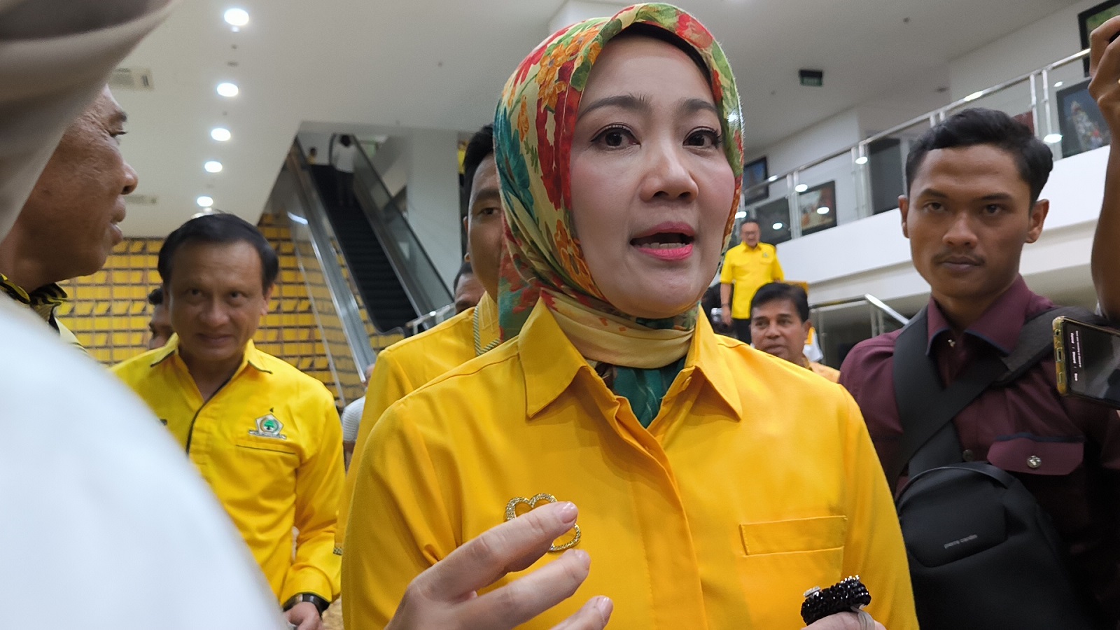 Bakal Maju di Pilkada Kota Bandung, Istri Ridwan Kamil Atalia Praratya: Lihat Hasil Survei 