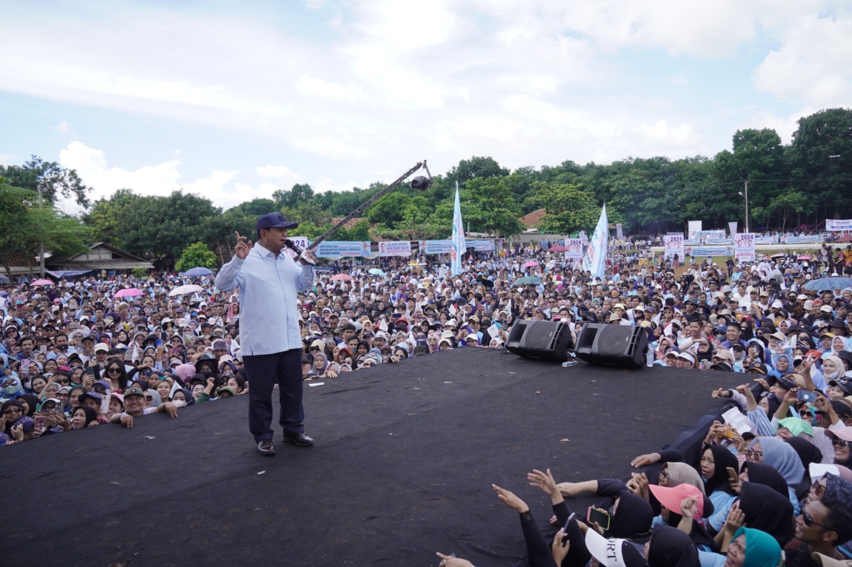 Prabowo Sapa Puluhan Ribu Warga Subang, Sampaikan Komitmen Perjuangan untuk Rakyat