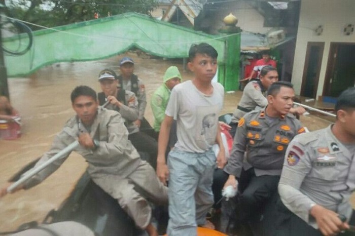 Banjir dan Tanah Longsor di Manado, Lima Orang Dilaporkan Tewas