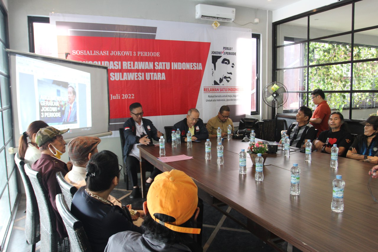 Relawan Satu Indonesia Gaungkan Jokowi 3 Periode di Manado