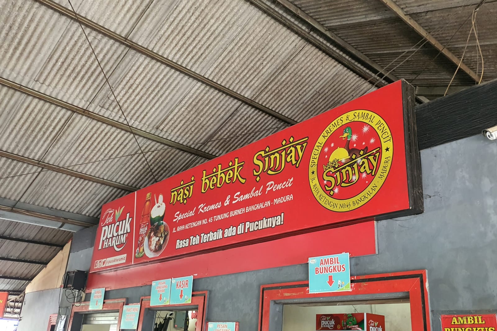 Bebek Sinjay Sambal Pencit, Rekomendasi Kuliner Wajib di Bangkalan Madura 