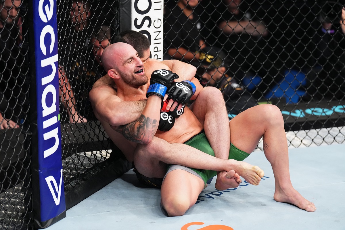 UFC 284: Volkanovski Bongkar Ejekan-ejekan Saat Duel Sengit Dengan Makhachev: Kamu Tidak Sekuat Itu!