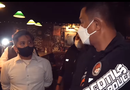 Langgar Prokes, Polisi Segel Duck Down Bar Senopati: Tempat Kamu Saya Police Line!     