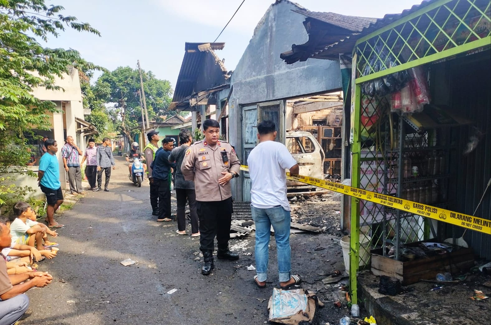 Kebakaran Hebat Terjadi di Tigaraksa Tangerang, Kobaran Api Diduga Akibat Warung Madura Korsleting Listrik
