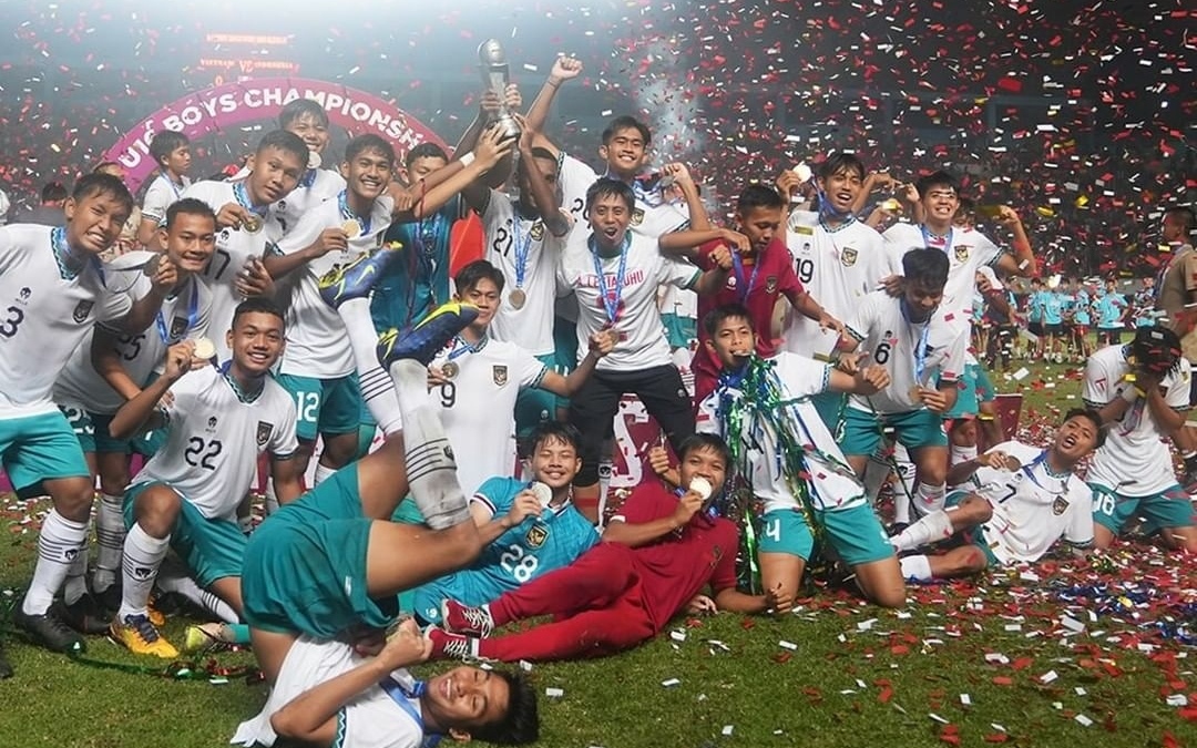 Jawaban Menpora Zainudin Amali Usai Dihujat Netizen Gegara Angkat Piala AFF U-16