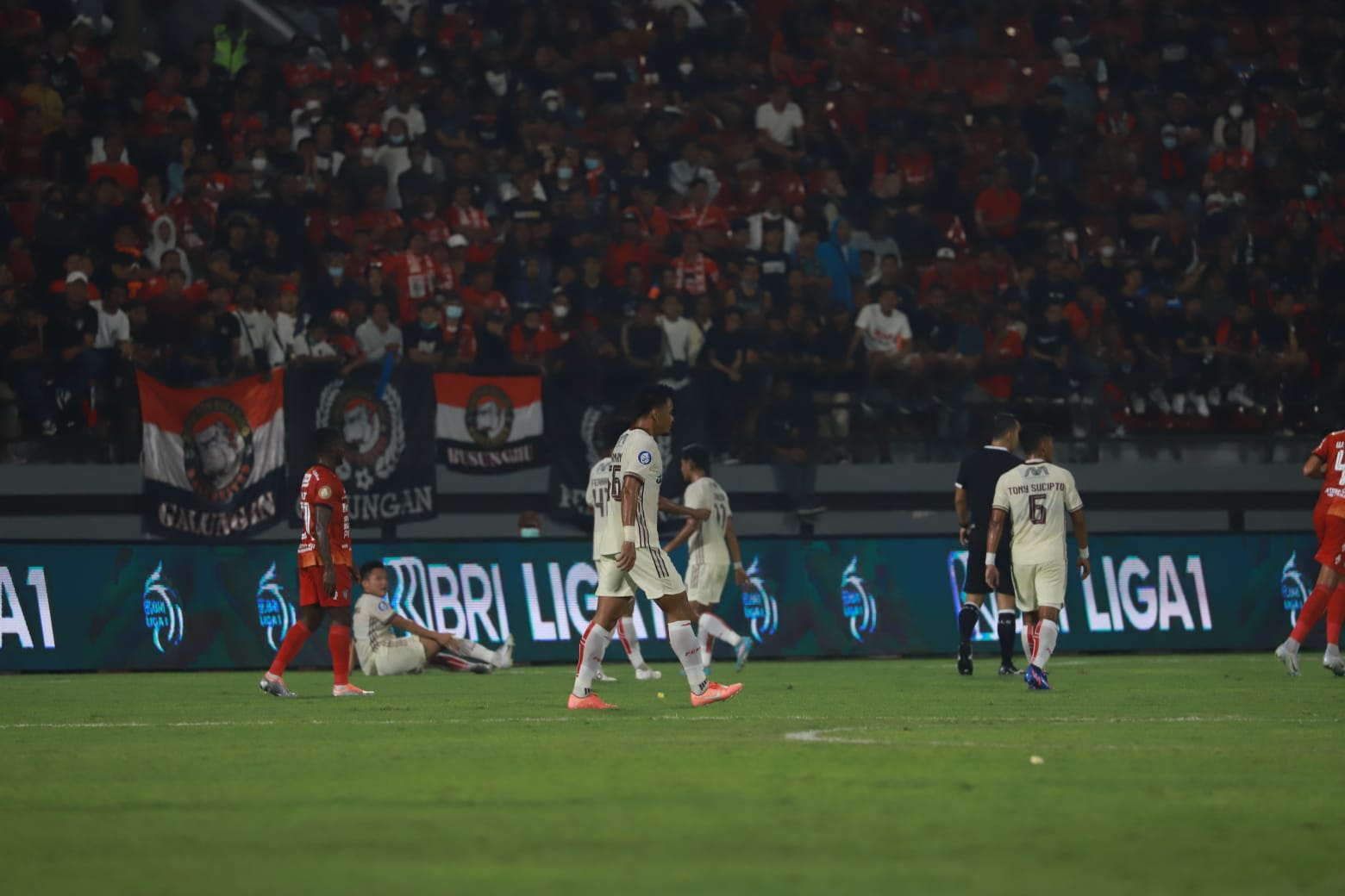 Kick-off BRI Liga 1 Dimulai, BRI Harap Masyarakat Kawal Kebangkitan Sepak Bola Indonesia