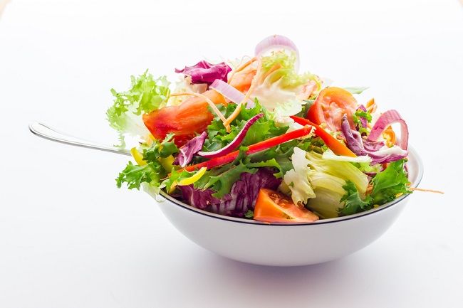 Berbagai Cara Membuat Salad Sayur yang Praktis dan Sehat