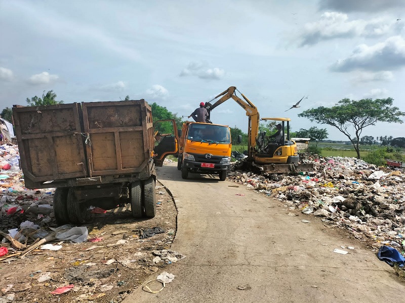Lapak Sampah Ilegal di Kabupaten Tangerang Digerebek DLHK