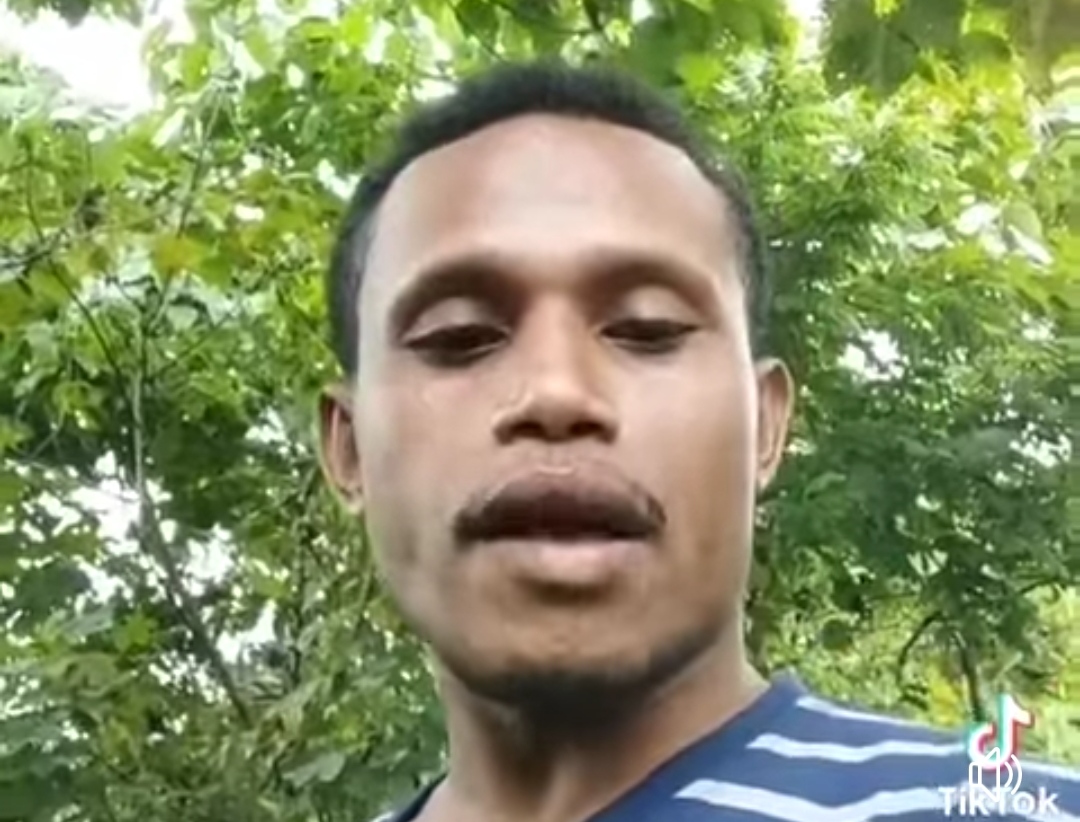 Akui Beragama Kristen, Pria Papua Ini Marah Suara Azan Diatur-atur, Desak Jokowi Pecat Menag Yaqut