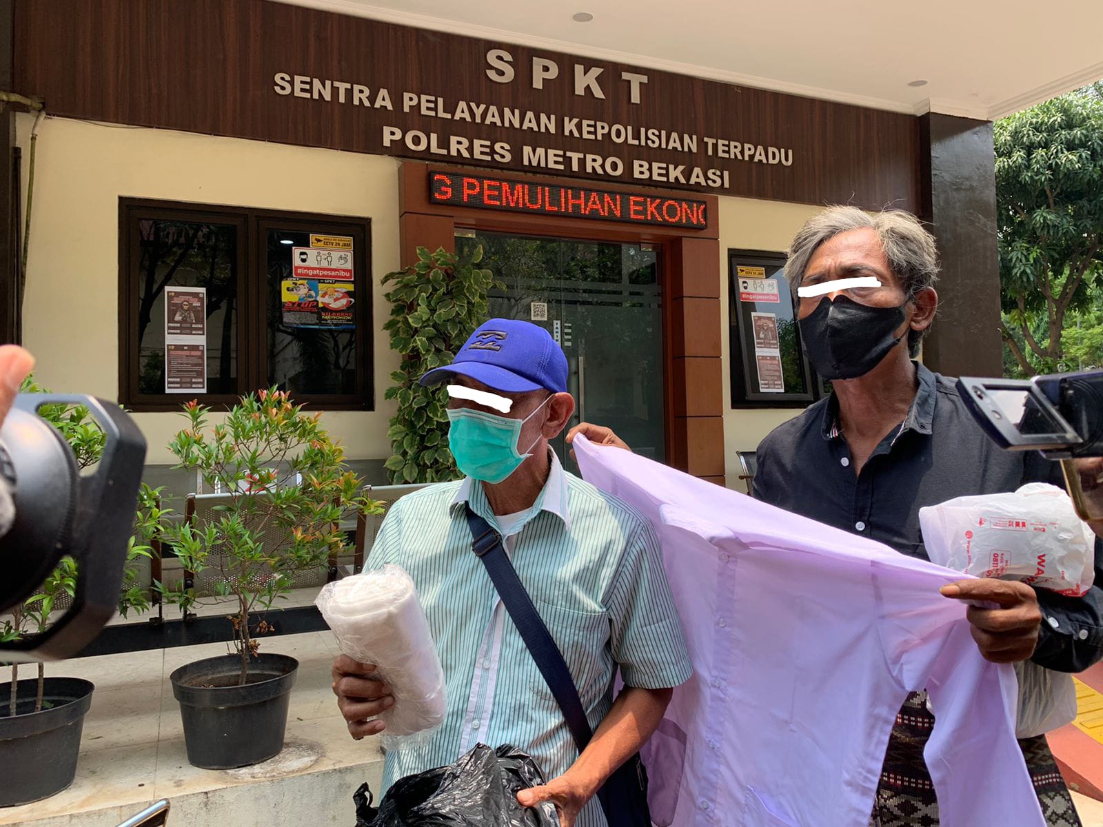 Miris Banget, Dua Kakek Jadi Korban Pelecehan Dukun Di Kabupaten Bekasi