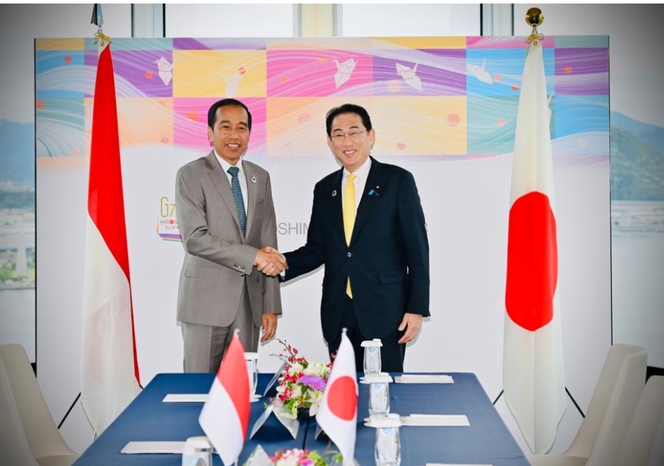 Jokowi dan PM Jepang Bertemu Bahas Kerja Sama Ekonomi hingga Kondisi Myanmar
