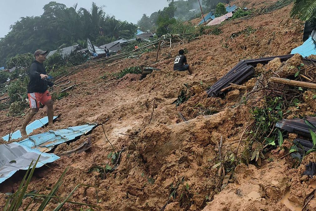 Dipicu Hujan Deras, Longsor Timbun Rumah Warga di Sukabumi, Dua Orang Tewas Saat Tidur Lelap