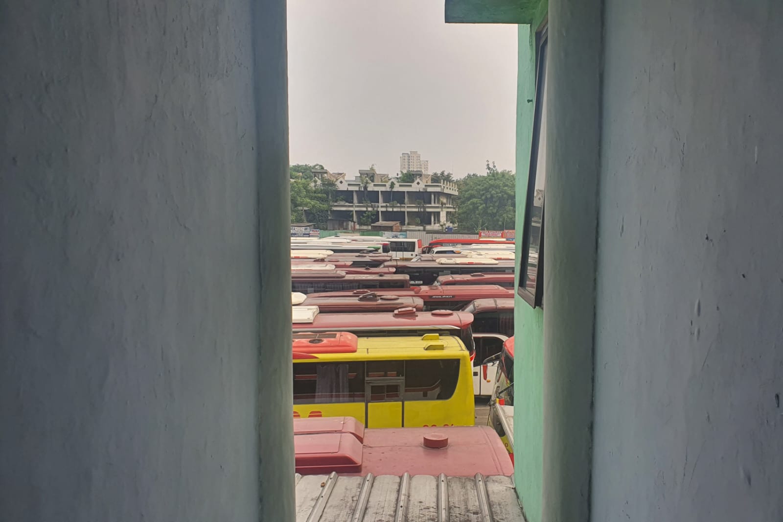 Ratusan Bus Siap Layani Keberangkatan Mudik Lebaran Dari Terminal Kota Bekasi