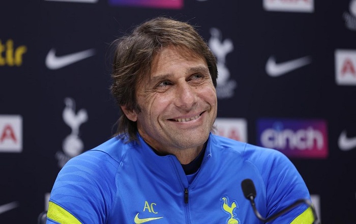 Dipecundangi Chelsea, Antonio Conte Kritik Kinerja Wasit