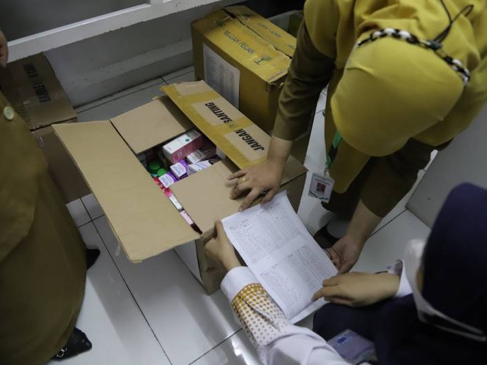 Dinkes Kota Tangerang Warning Distributor Tujuh Obat Sirop Berbahaya untuk Segera Tarik Produknya 