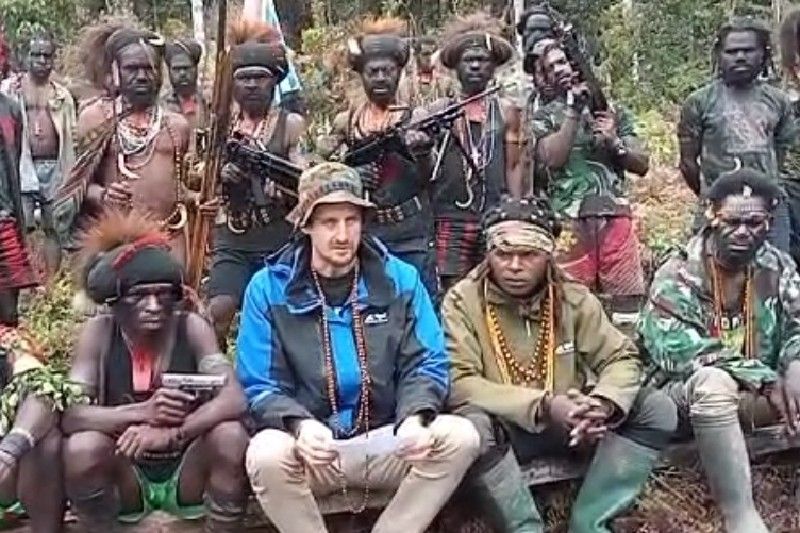 Video Pilot Susi Air Disandera KKB Papua Minta Kemerdekaan Papua Barat Diperiksa Satgas Damai Cartenz
