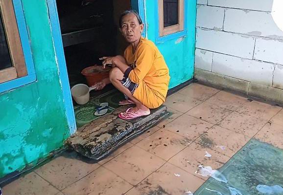 Miris! Dilanda Banjir Selama Tiga Bulan, Warga Tanjung Pasir Minim Bantuan 