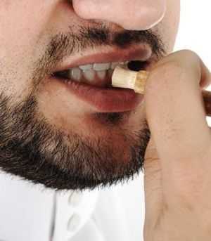 Apa itu  Siwak? Berikut Penjelasan dan Kegunaannya untuk Kesehatan Gigi dan Mulut